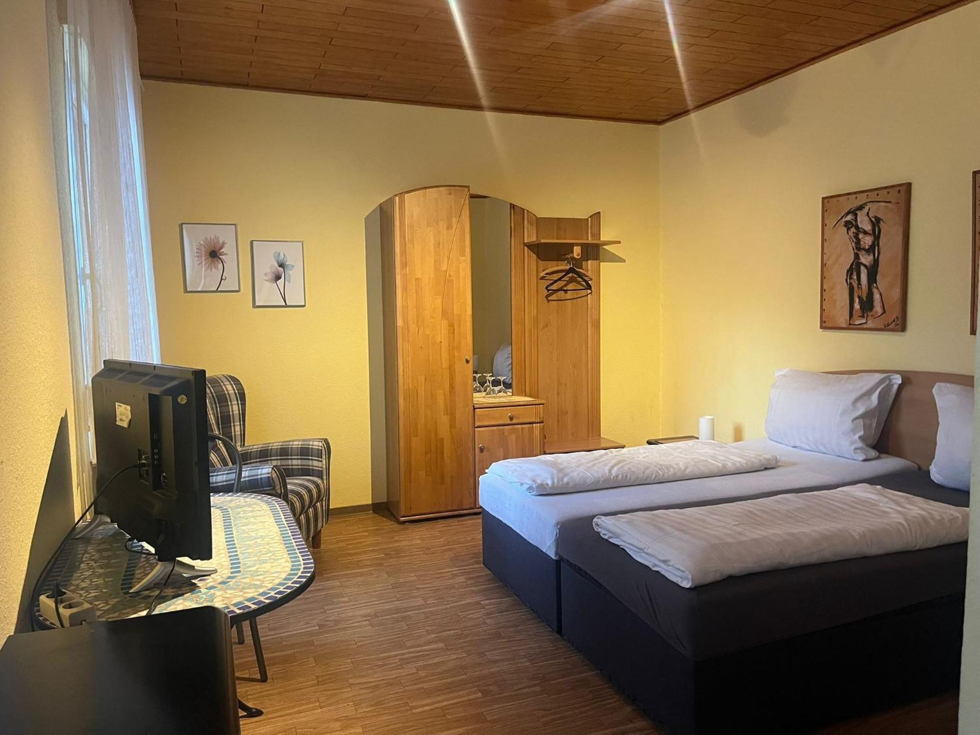Danis Schlossschaenke Simmern Zimmer foto